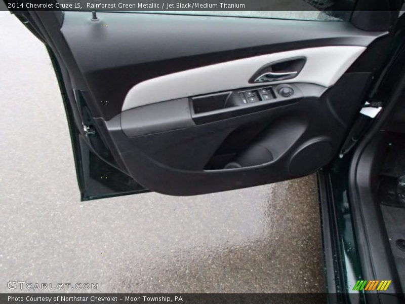 Rainforest Green Metallic / Jet Black/Medium Titanium 2014 Chevrolet Cruze LS