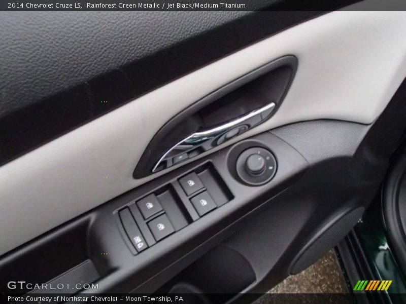 Rainforest Green Metallic / Jet Black/Medium Titanium 2014 Chevrolet Cruze LS