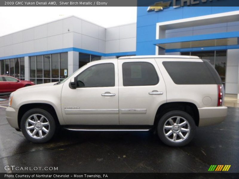 Silver Birch Metallic / Ebony 2009 GMC Yukon Denali AWD