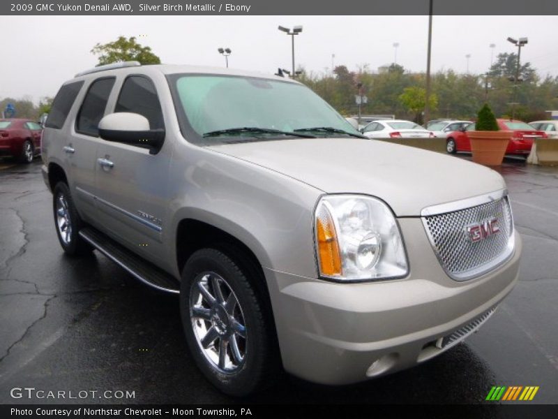 Silver Birch Metallic / Ebony 2009 GMC Yukon Denali AWD