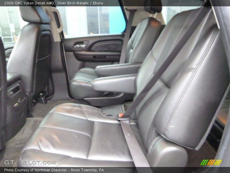 Silver Birch Metallic / Ebony 2009 GMC Yukon Denali AWD