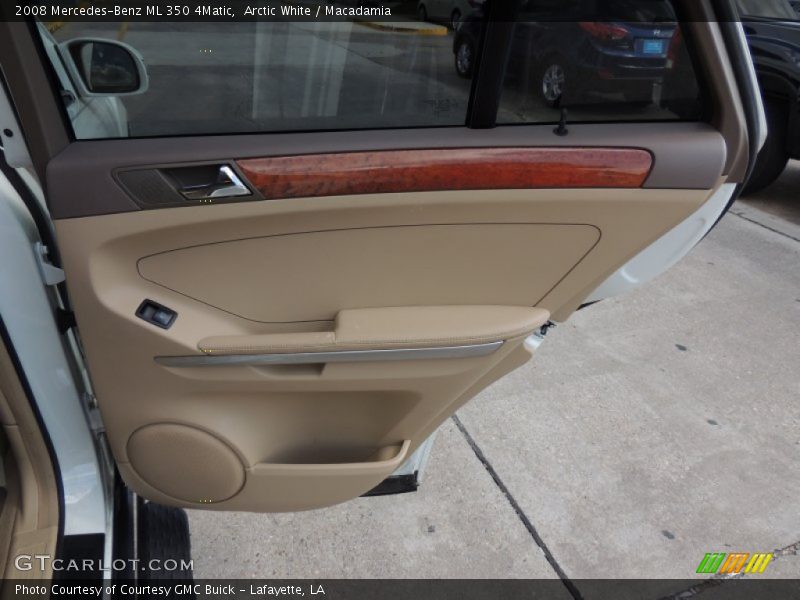 Arctic White / Macadamia 2008 Mercedes-Benz ML 350 4Matic