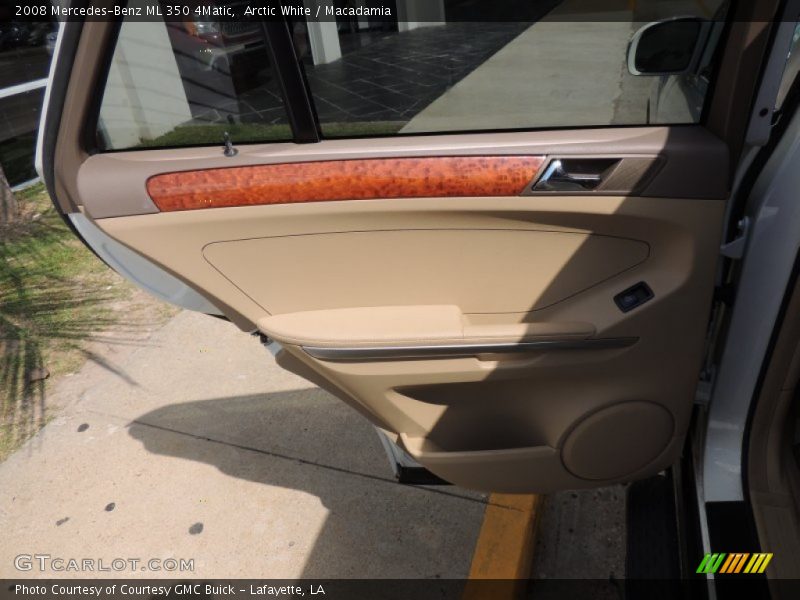 Arctic White / Macadamia 2008 Mercedes-Benz ML 350 4Matic