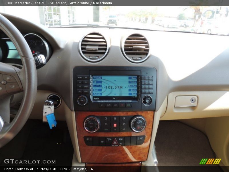 Arctic White / Macadamia 2008 Mercedes-Benz ML 350 4Matic