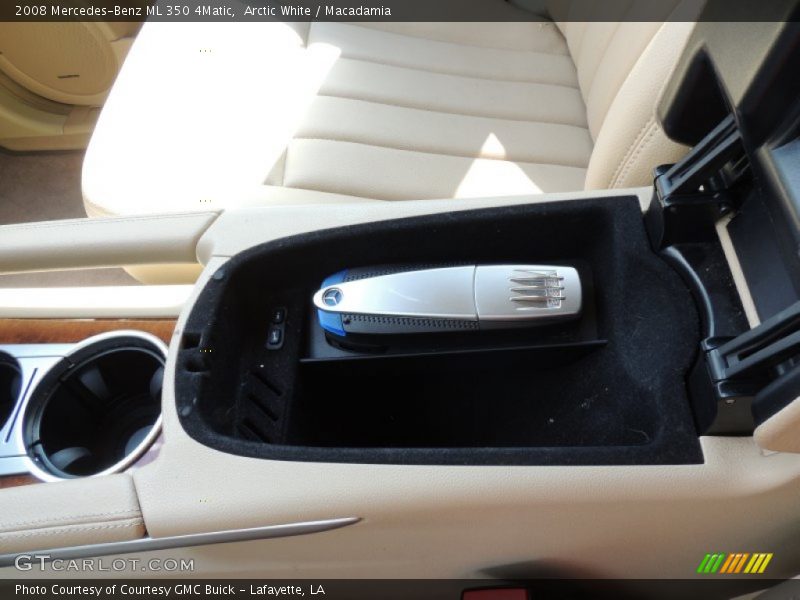 Arctic White / Macadamia 2008 Mercedes-Benz ML 350 4Matic