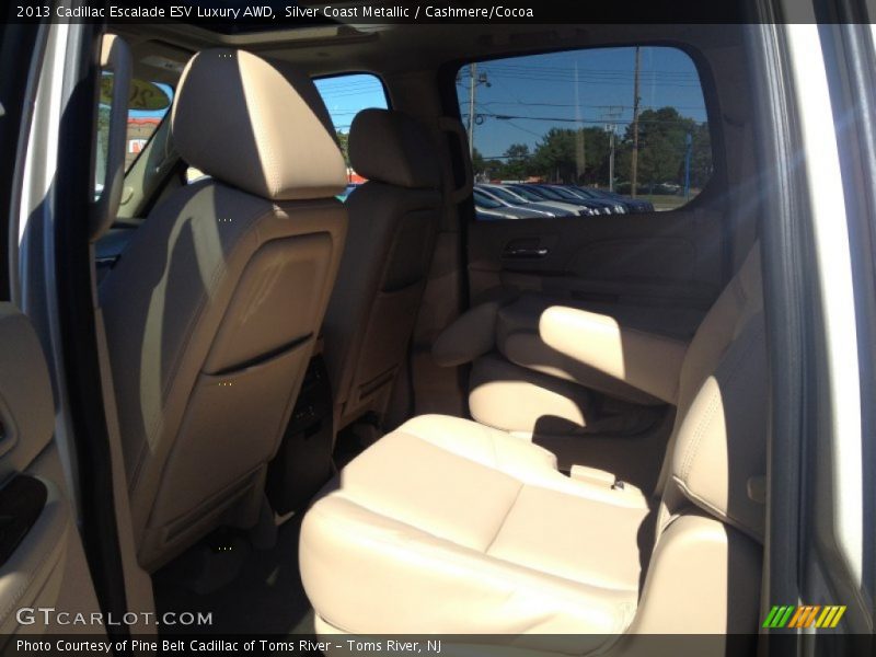 Silver Coast Metallic / Cashmere/Cocoa 2013 Cadillac Escalade ESV Luxury AWD