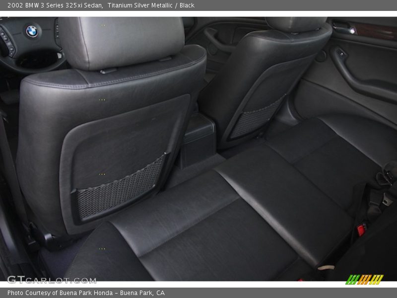 Titanium Silver Metallic / Black 2002 BMW 3 Series 325xi Sedan