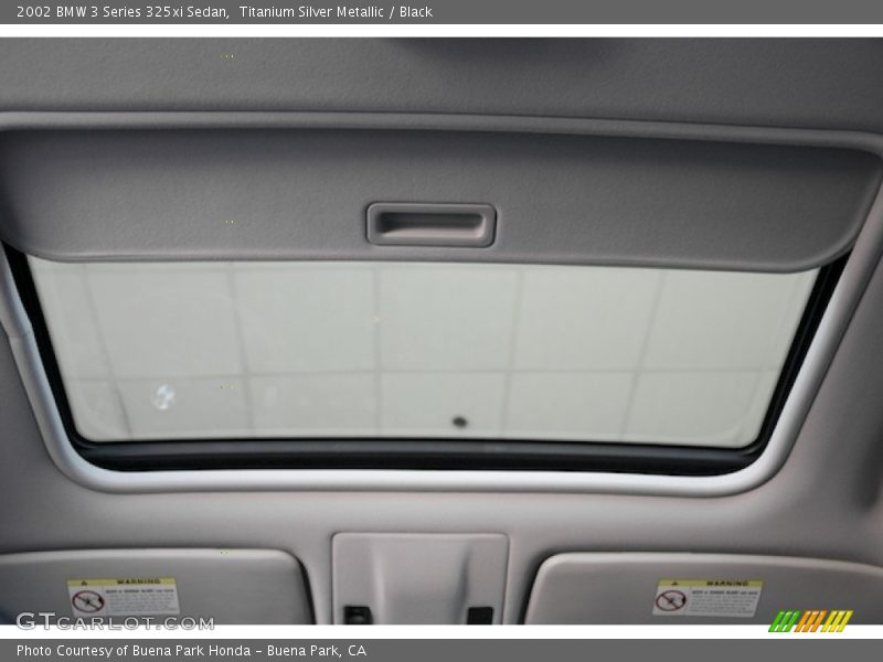 Titanium Silver Metallic / Black 2002 BMW 3 Series 325xi Sedan