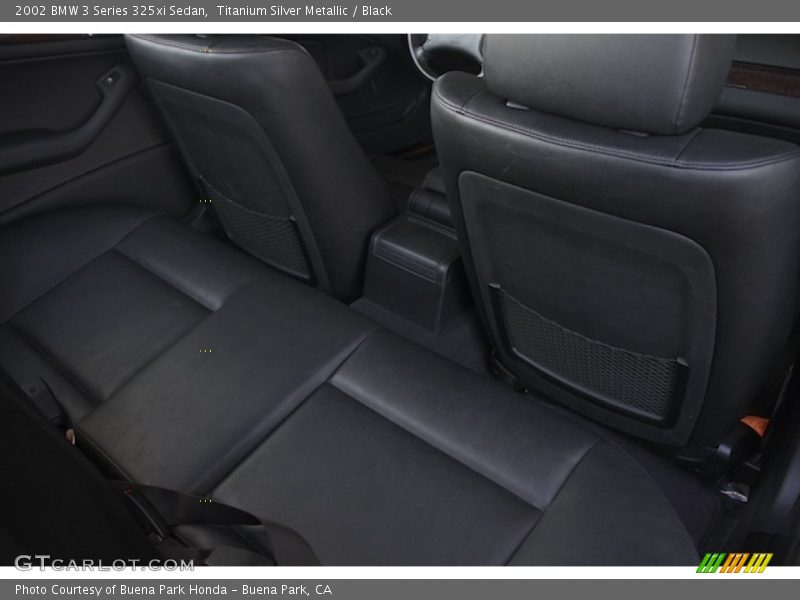 Titanium Silver Metallic / Black 2002 BMW 3 Series 325xi Sedan