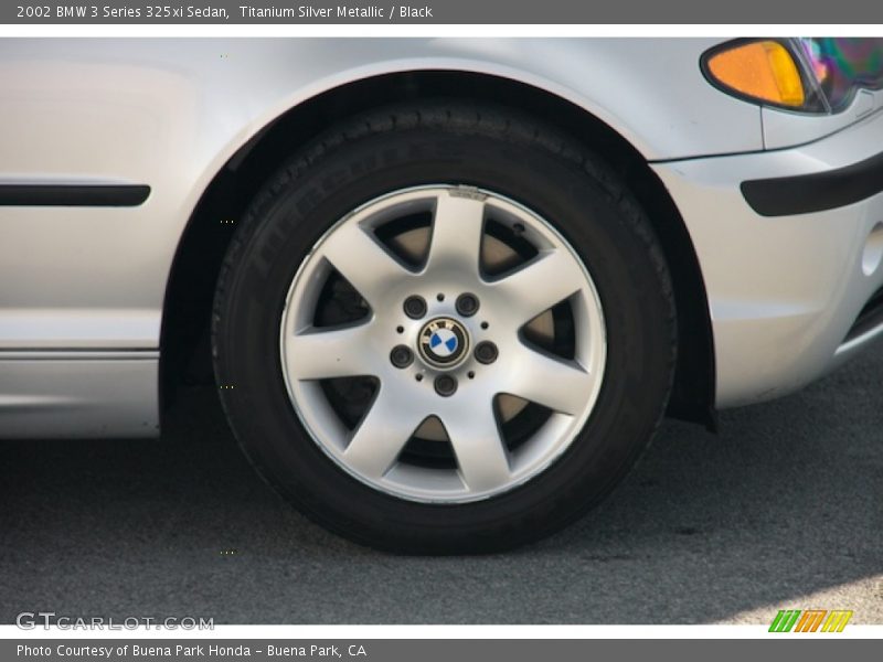 Titanium Silver Metallic / Black 2002 BMW 3 Series 325xi Sedan