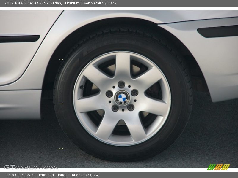 Titanium Silver Metallic / Black 2002 BMW 3 Series 325xi Sedan