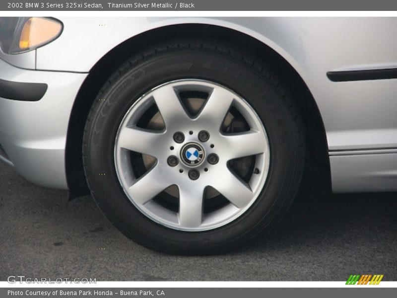 Titanium Silver Metallic / Black 2002 BMW 3 Series 325xi Sedan