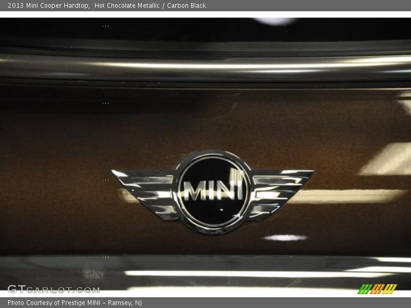 Hot Chocolate Metallic / Carbon Black 2013 Mini Cooper Hardtop