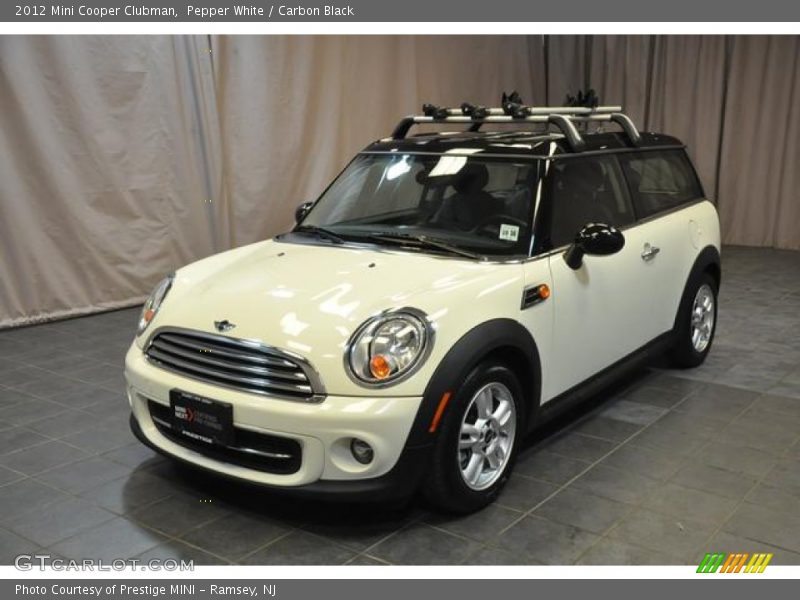 Pepper White / Carbon Black 2012 Mini Cooper Clubman