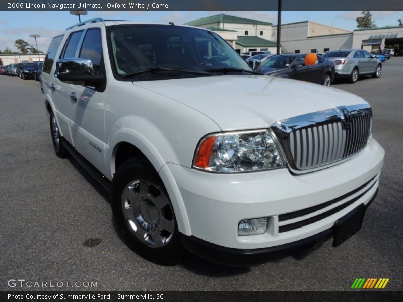 Oxford White / Camel 2006 Lincoln Navigator Ultimate