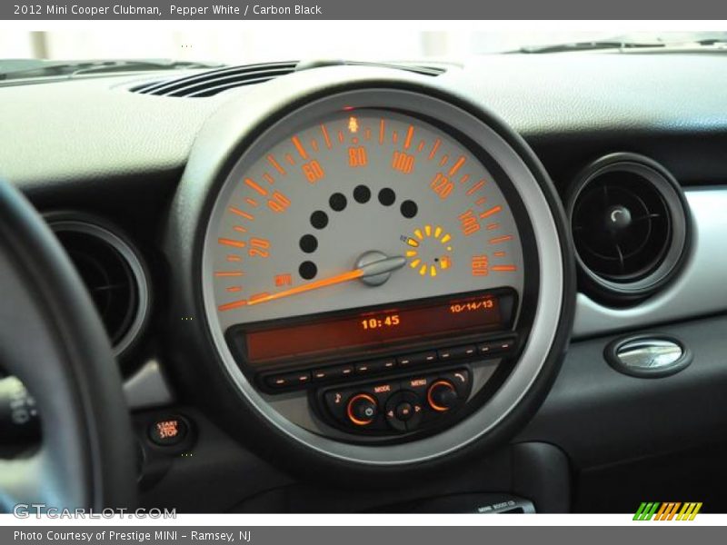Pepper White / Carbon Black 2012 Mini Cooper Clubman