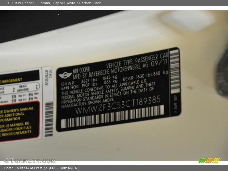 Pepper White / Carbon Black 2012 Mini Cooper Clubman