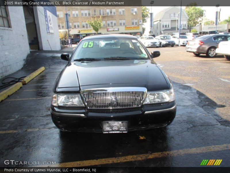 Black Clearcoat / Medium Parchment 2005 Mercury Grand Marquis GS