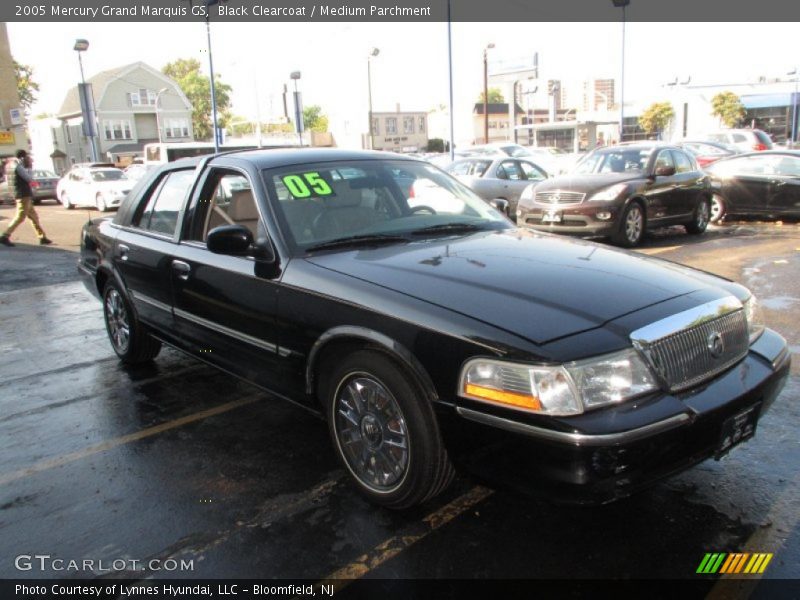 Black Clearcoat / Medium Parchment 2005 Mercury Grand Marquis GS