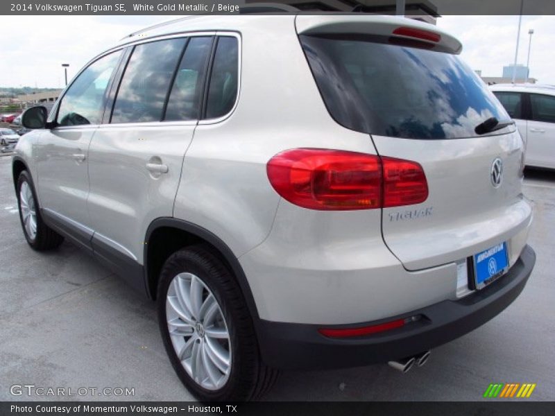 White Gold Metallic / Beige 2014 Volkswagen Tiguan SE