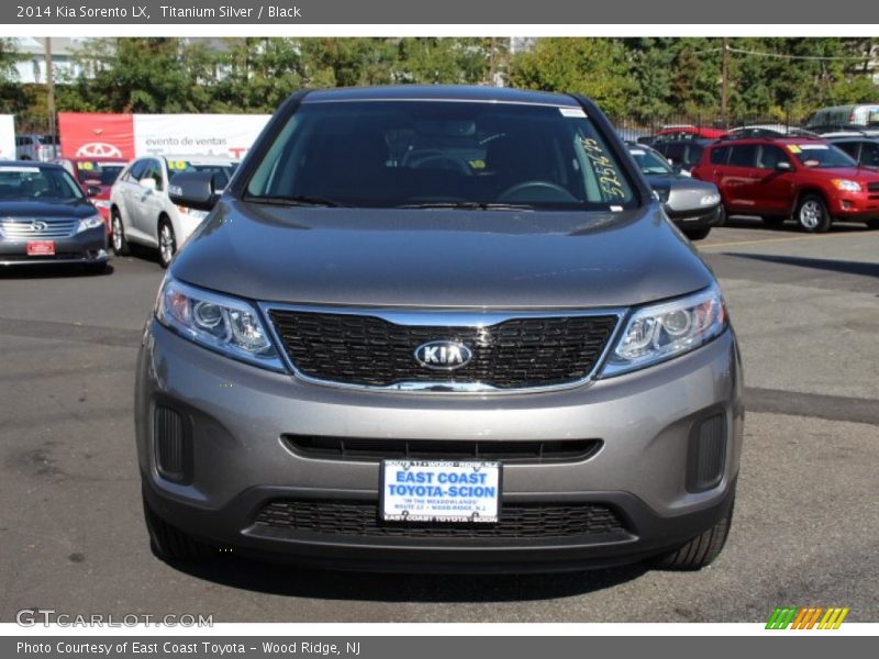Titanium Silver / Black 2014 Kia Sorento LX