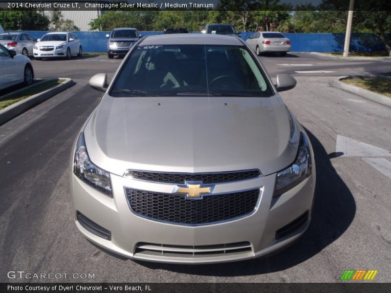 Champagne Silver Metallic / Medium Titanium 2014 Chevrolet Cruze LT