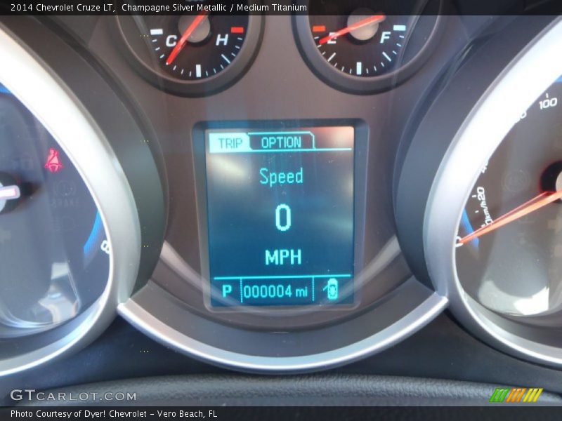 Champagne Silver Metallic / Medium Titanium 2014 Chevrolet Cruze LT