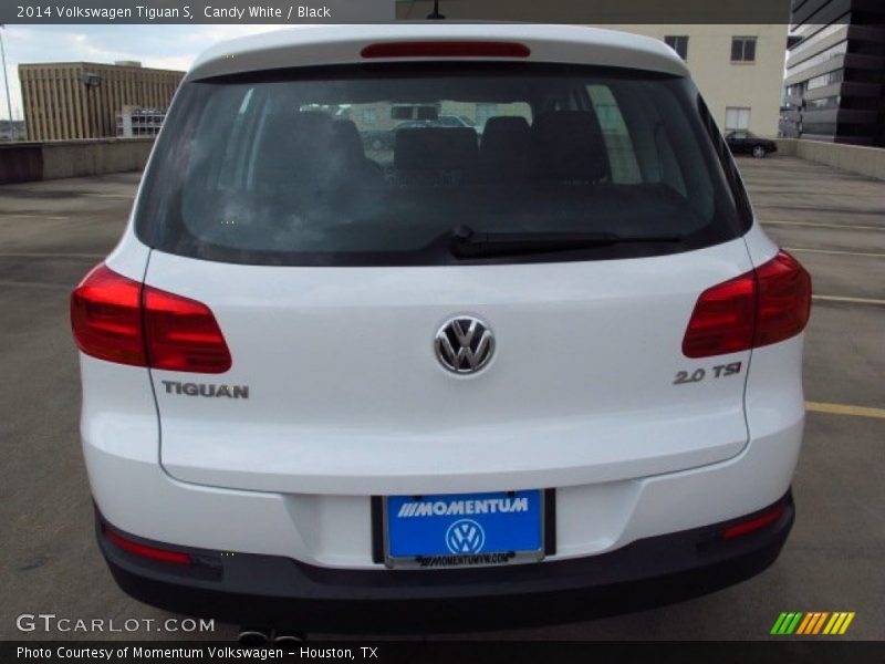 Candy White / Black 2014 Volkswagen Tiguan S