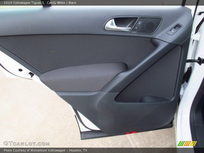 Candy White / Black 2014 Volkswagen Tiguan S