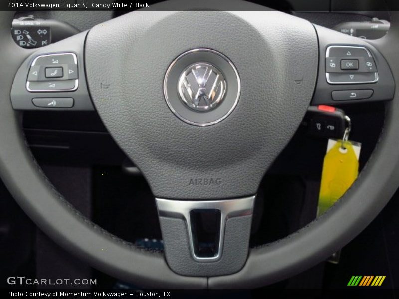 Candy White / Black 2014 Volkswagen Tiguan S