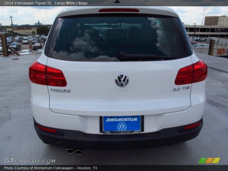 Candy White / Beige 2014 Volkswagen Tiguan SE