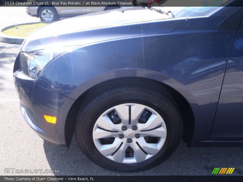 Blue Ray Metallic / Jet Black/Medium Titanium 2014 Chevrolet Cruze LS