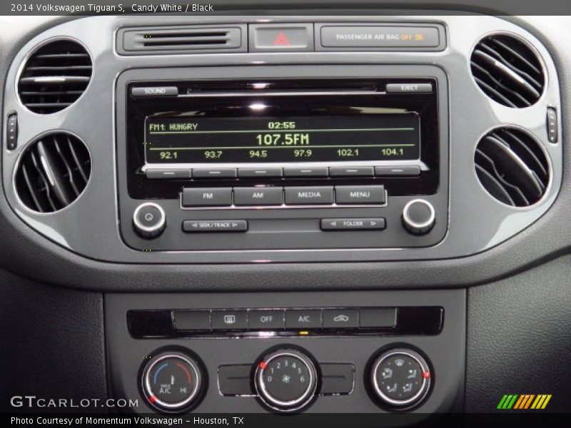 Candy White / Black 2014 Volkswagen Tiguan S