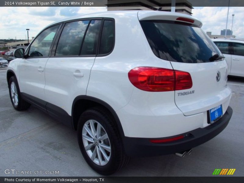 Candy White / Beige 2014 Volkswagen Tiguan SE