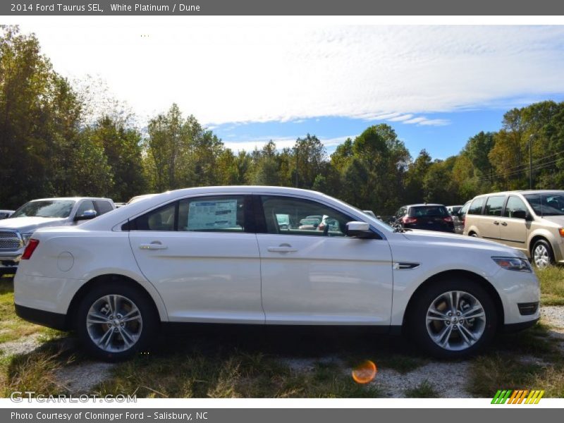 White Platinum / Dune 2014 Ford Taurus SEL