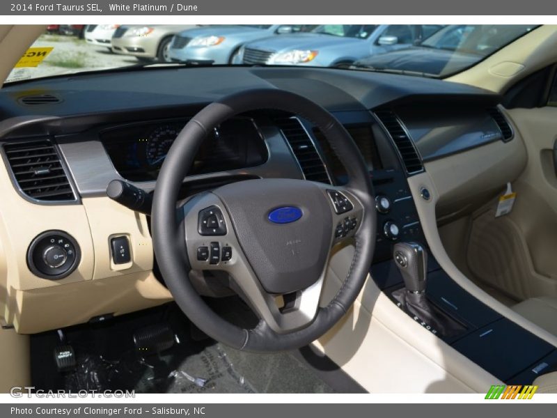 White Platinum / Dune 2014 Ford Taurus SEL