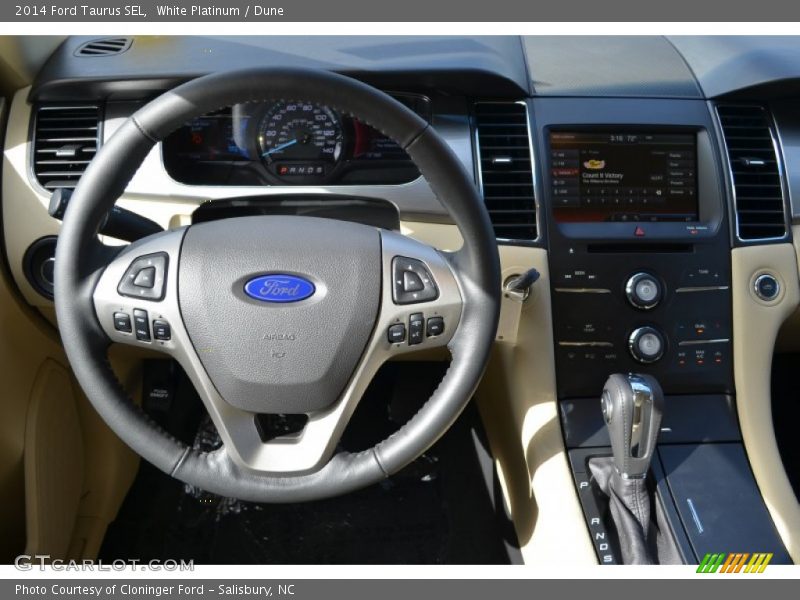 White Platinum / Dune 2014 Ford Taurus SEL