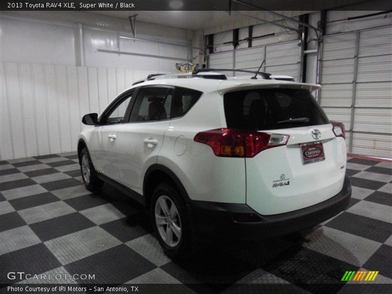 Super White / Black 2013 Toyota RAV4 XLE