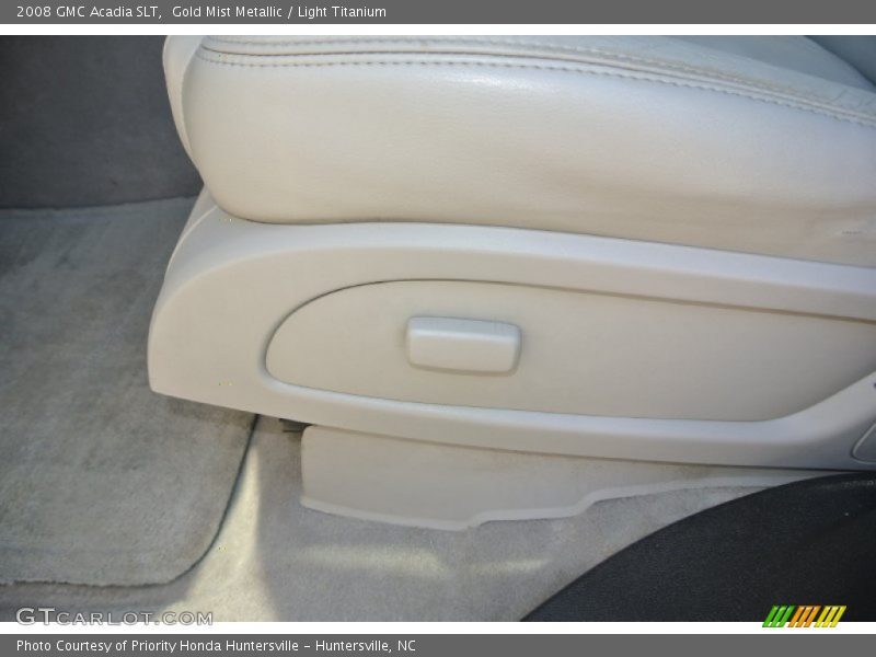 Gold Mist Metallic / Light Titanium 2008 GMC Acadia SLT