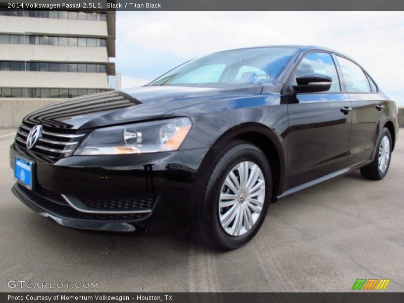 Black / Titan Black 2014 Volkswagen Passat 2.5L S