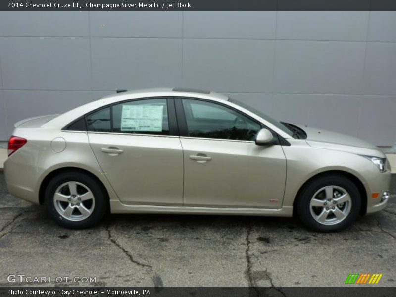 Champagne Silver Metallic / Jet Black 2014 Chevrolet Cruze LT