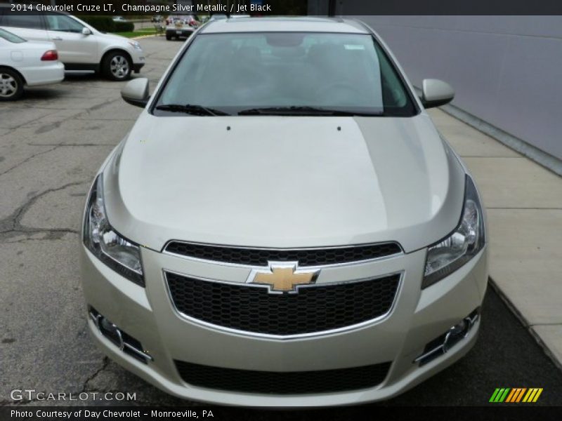 Champagne Silver Metallic / Jet Black 2014 Chevrolet Cruze LT