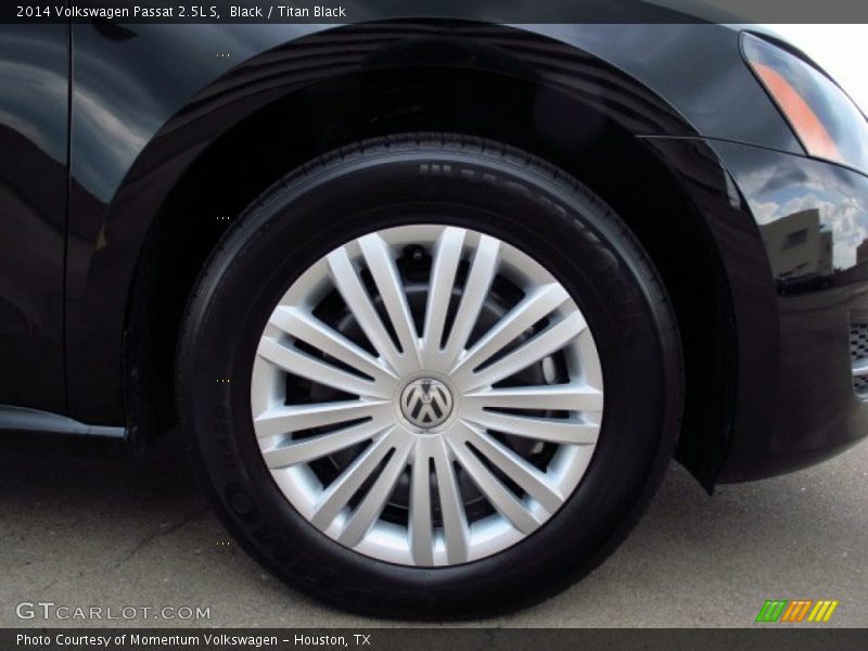 Black / Titan Black 2014 Volkswagen Passat 2.5L S