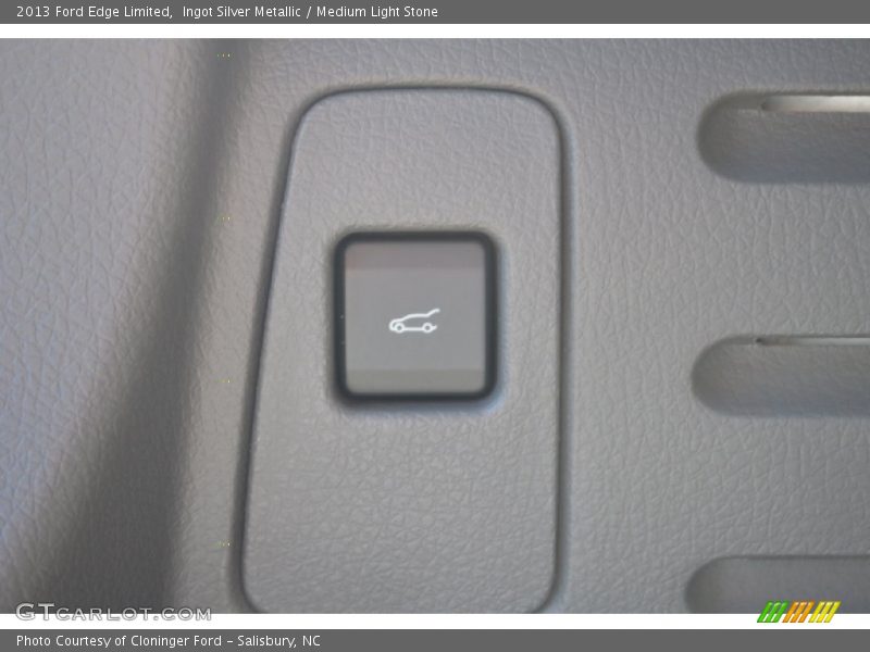 Ingot Silver Metallic / Medium Light Stone 2013 Ford Edge Limited