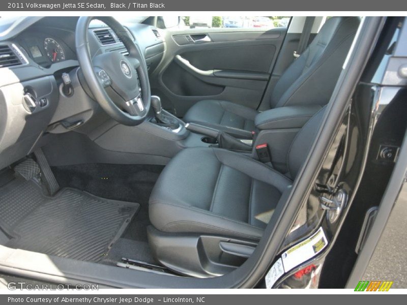 Black / Titan Black 2011 Volkswagen Jetta SE Sedan