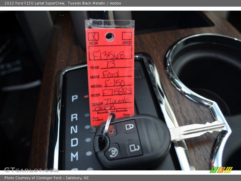 Tuxedo Black Metallic / Adobe 2013 Ford F150 Lariat SuperCrew