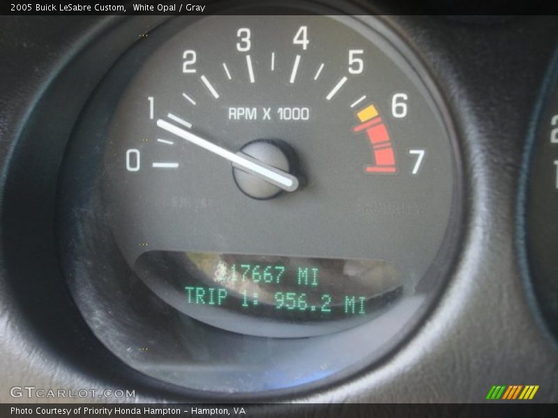 White Opal / Gray 2005 Buick LeSabre Custom