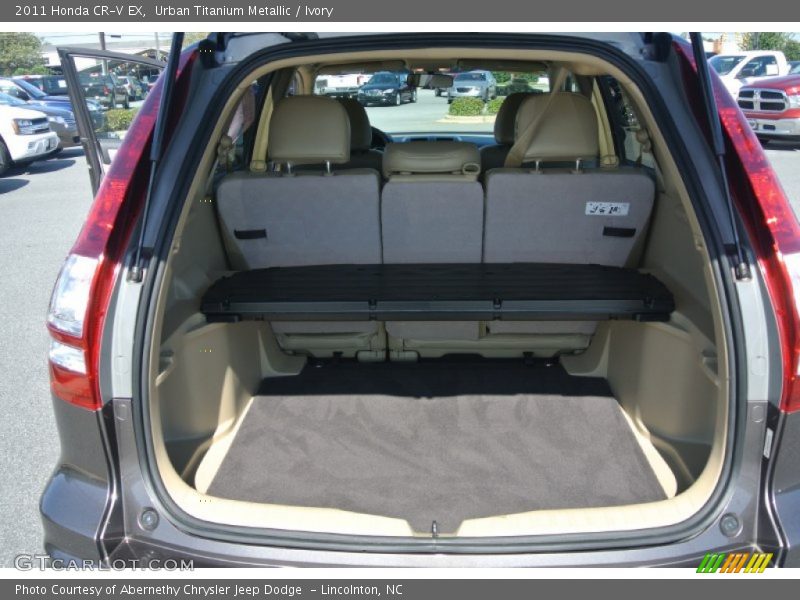 Urban Titanium Metallic / Ivory 2011 Honda CR-V EX
