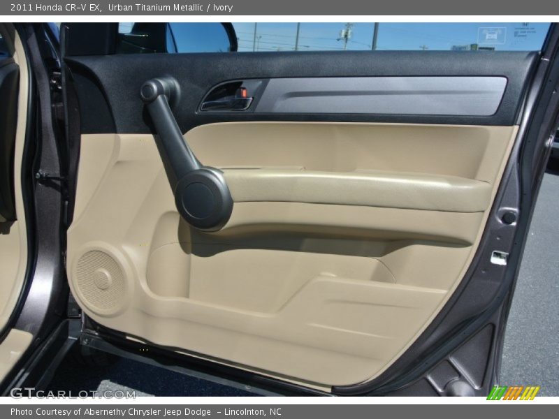 Urban Titanium Metallic / Ivory 2011 Honda CR-V EX