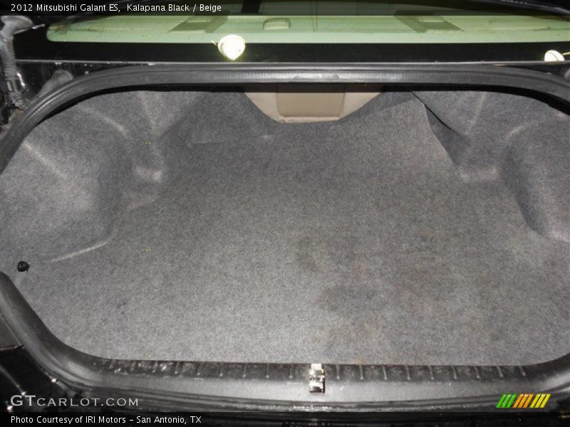 Kalapana Black / Beige 2012 Mitsubishi Galant ES